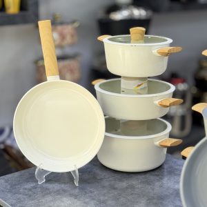 سرویس قابلمه 7 پارچه پروتی رنگ کرم